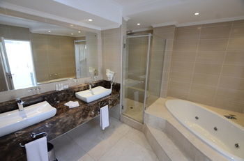 Norscot Manor Guest Lodge Sandton Eksteriør bilde